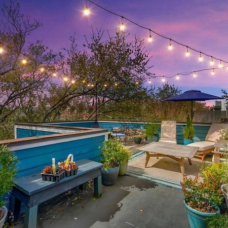 Elegant Sunlit Home With Private Rooftop Oasis Charleston Exteriér fotografie