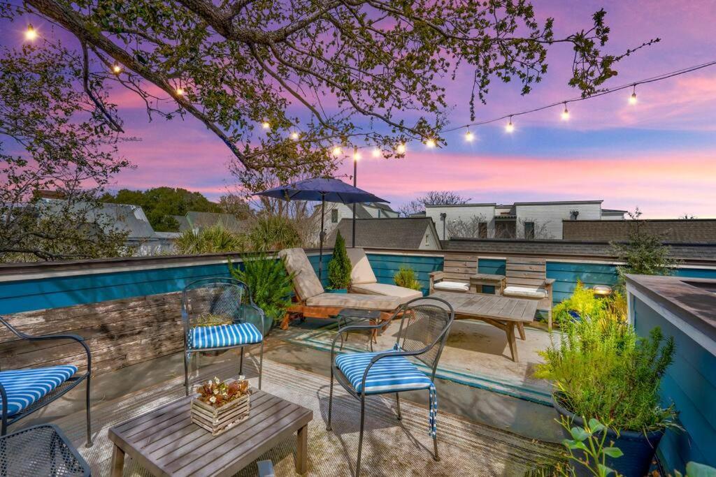 Elegant Sunlit Home With Private Rooftop Oasis Charleston Exteriér fotografie