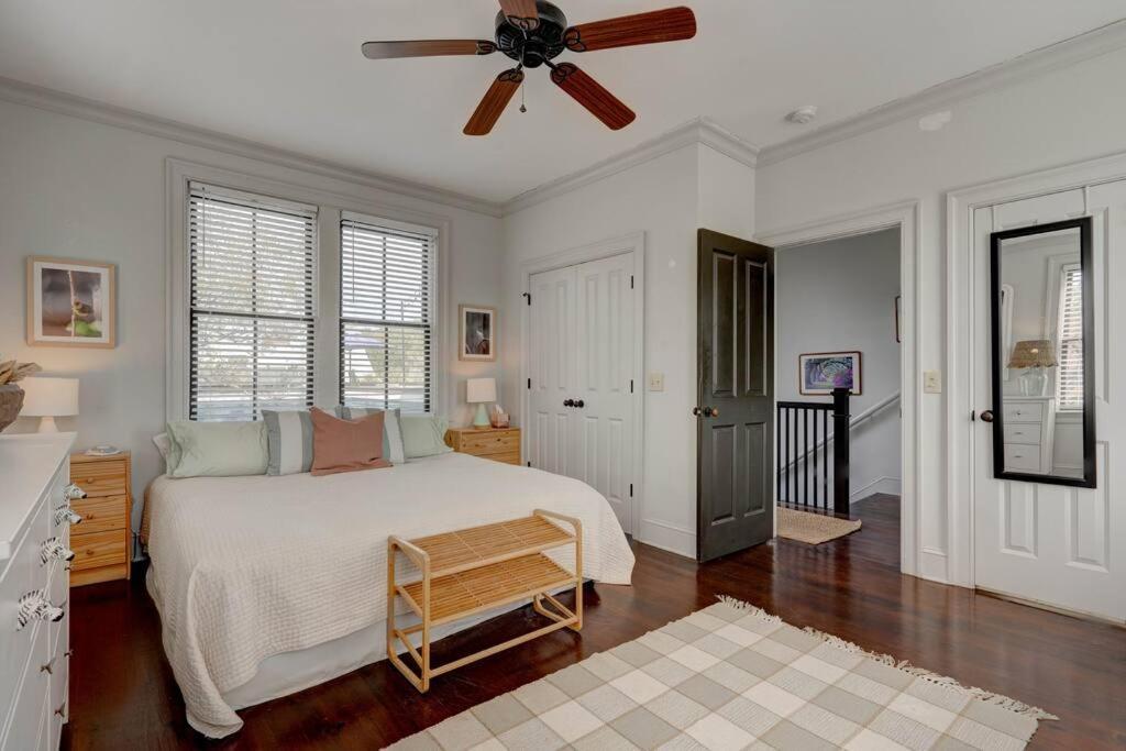 Elegant Sunlit Home With Private Rooftop Oasis Charleston Exteriér fotografie